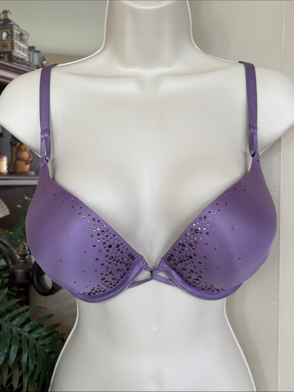 Victoria's Secret Bombshell Plunge Smooth Purple Rhinestone Studded Push-Up Bra